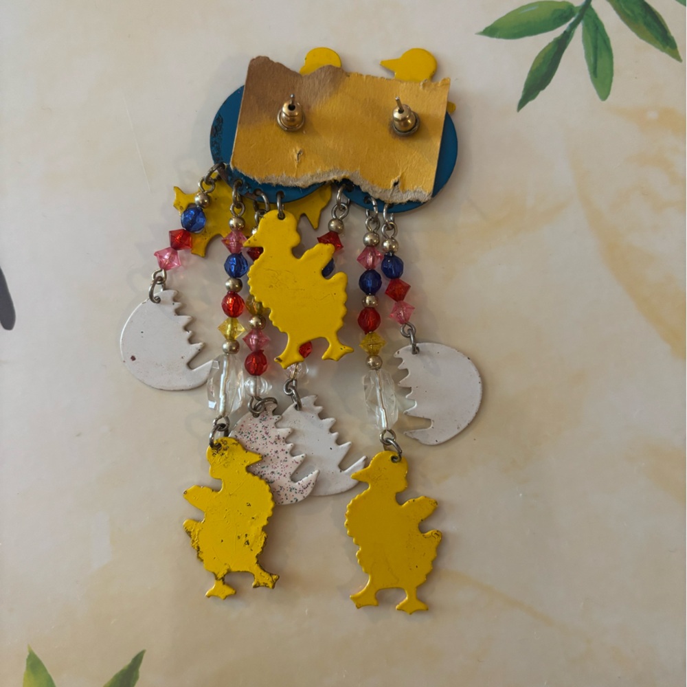 Vintage Easter Chicken Egg Long Drop Earrings Possibly Lunch at the Ritz - Picture 2 of 4